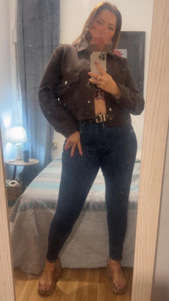 Chica busca chico en Cádiz: 