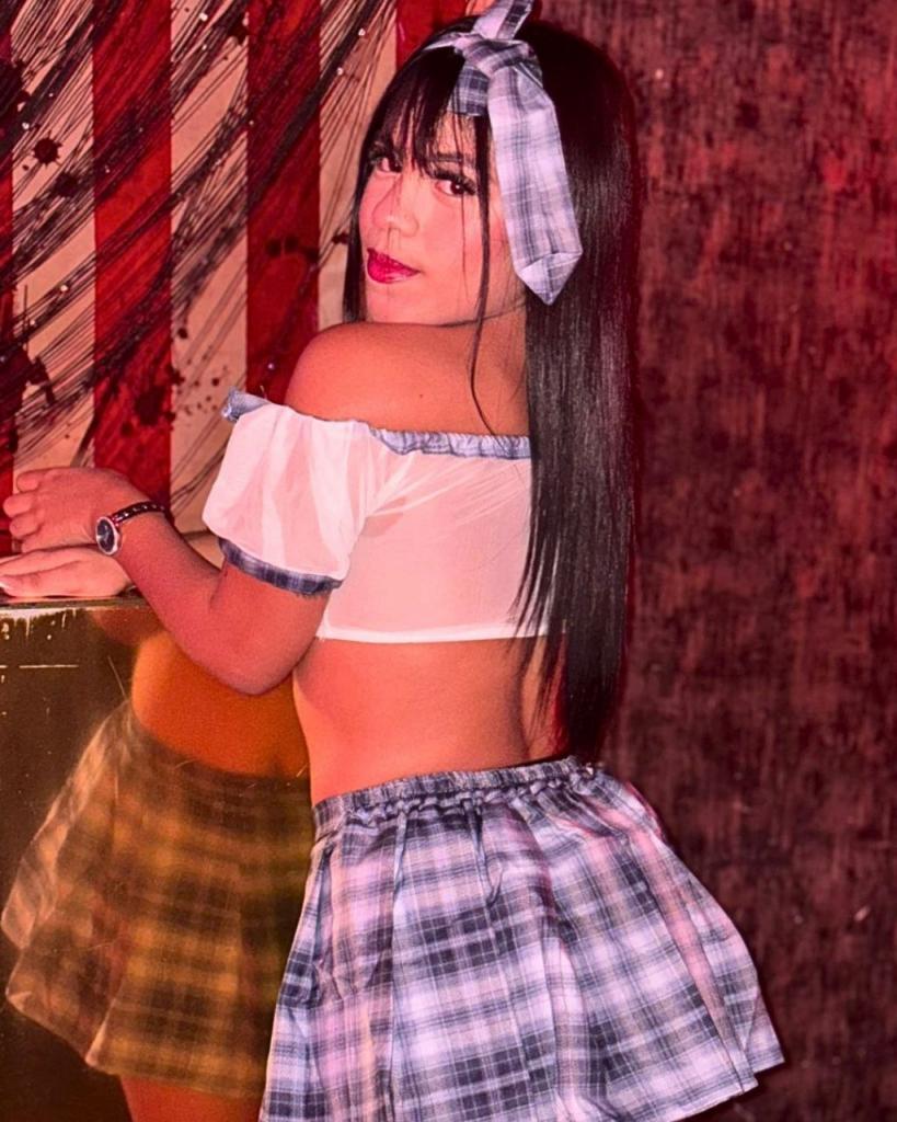 Chica busca chico en Mallorca: Chica busca chico