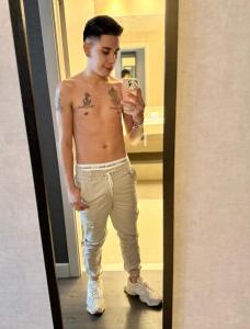 Chico busca chica en Barcelona: 